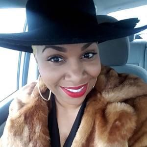 Meet your Posher, Ingrid